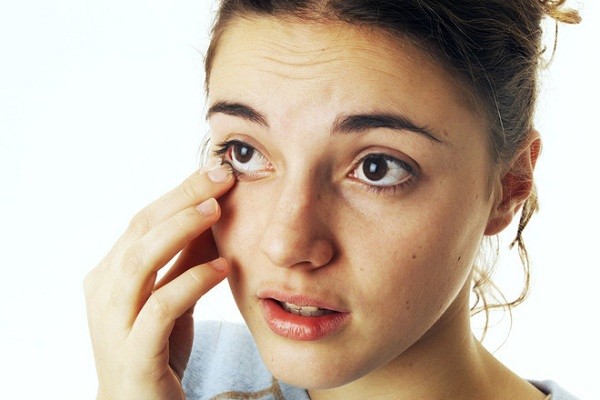 ../blog/kak_udalit_sorinku_iz_glaza.html